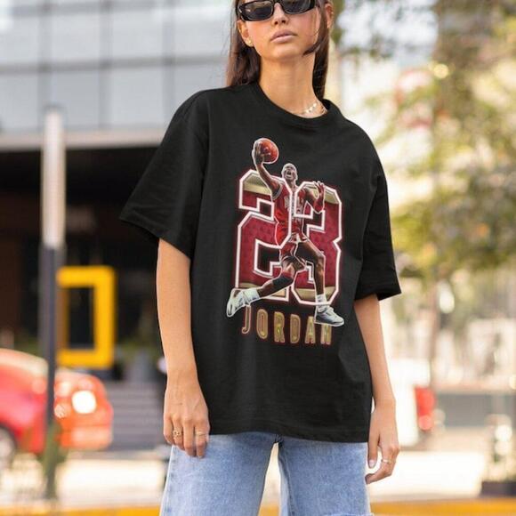 Jasper
D Other - Michael Jordan Basketball Legend Iconic Sports Fan T-Shirt